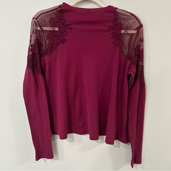 Free People Daniella Sheer Shoulder Long Sleeve Crewneck Top Blouse Size XS - Picture 7 of 8